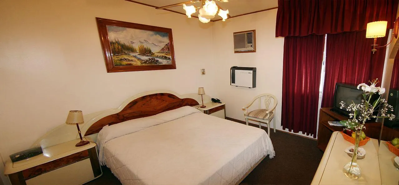 Hotel Nutibara メンドーサ