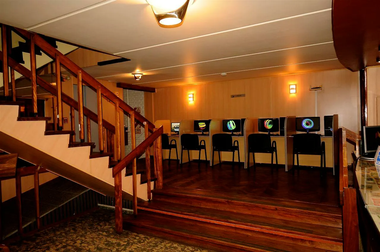 Hotel Nutibara メンドーサ