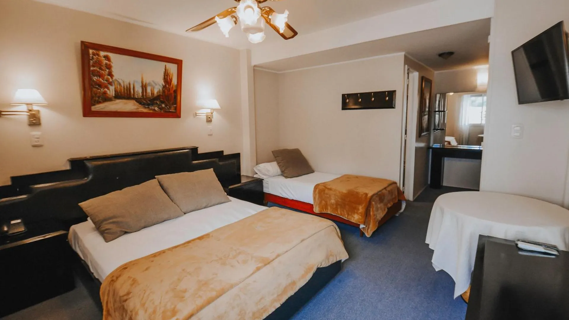 Hotel Nutibara メンドーサ
