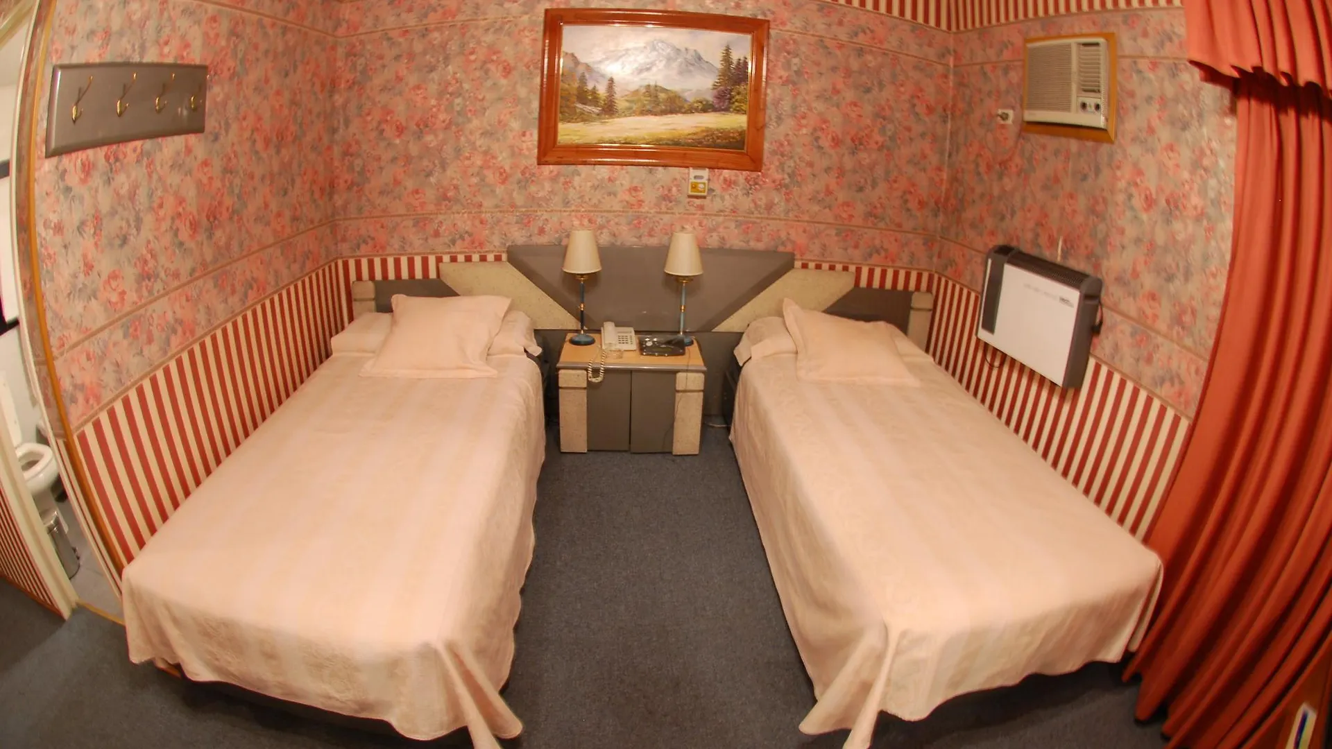 Hotel Nutibara メンドーサ 3*,  アルゼンチン